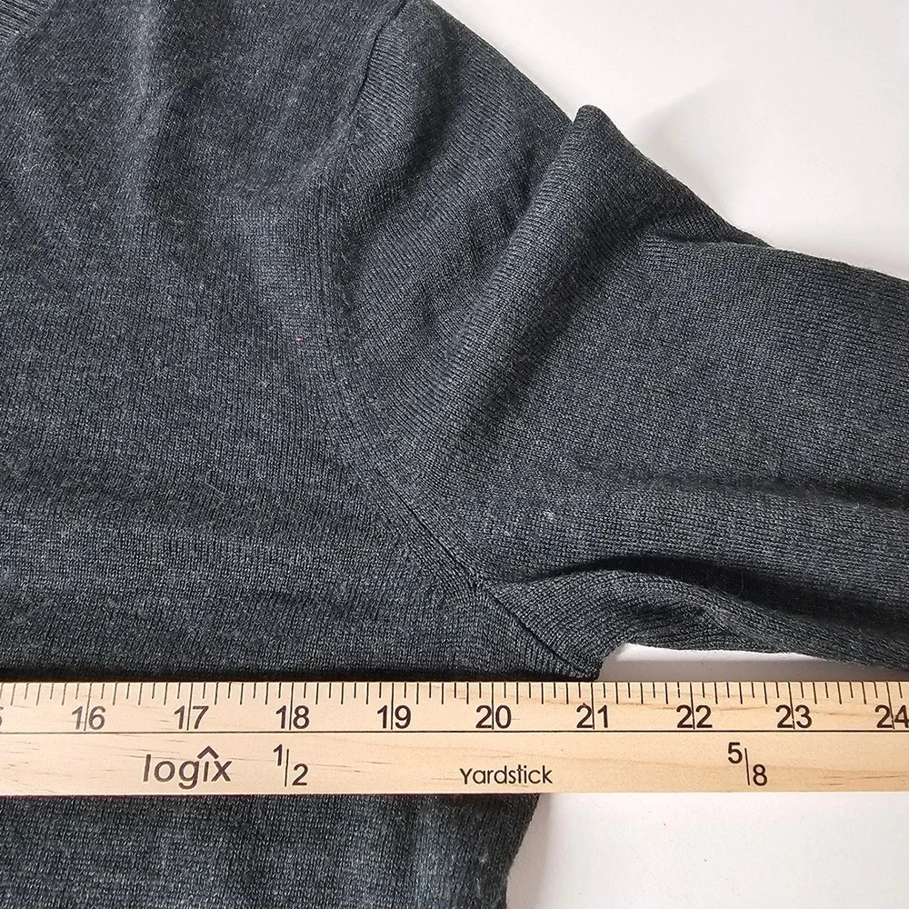 Banana Republic Extra Fine Merino Wool V-Neck Sweater Mens L Pullover Knit Green